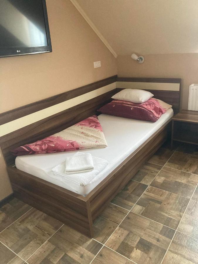 Borostyan Panzio Balatonfuered Bed & Breakfast Екстериор снимка